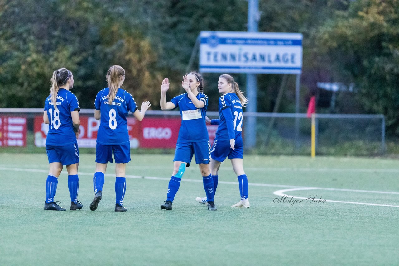 Bild 380 - F SSC Hagen Ahrensburg - SV Frisia 03 Risum-Lindholm : Ergebnis: 2:0